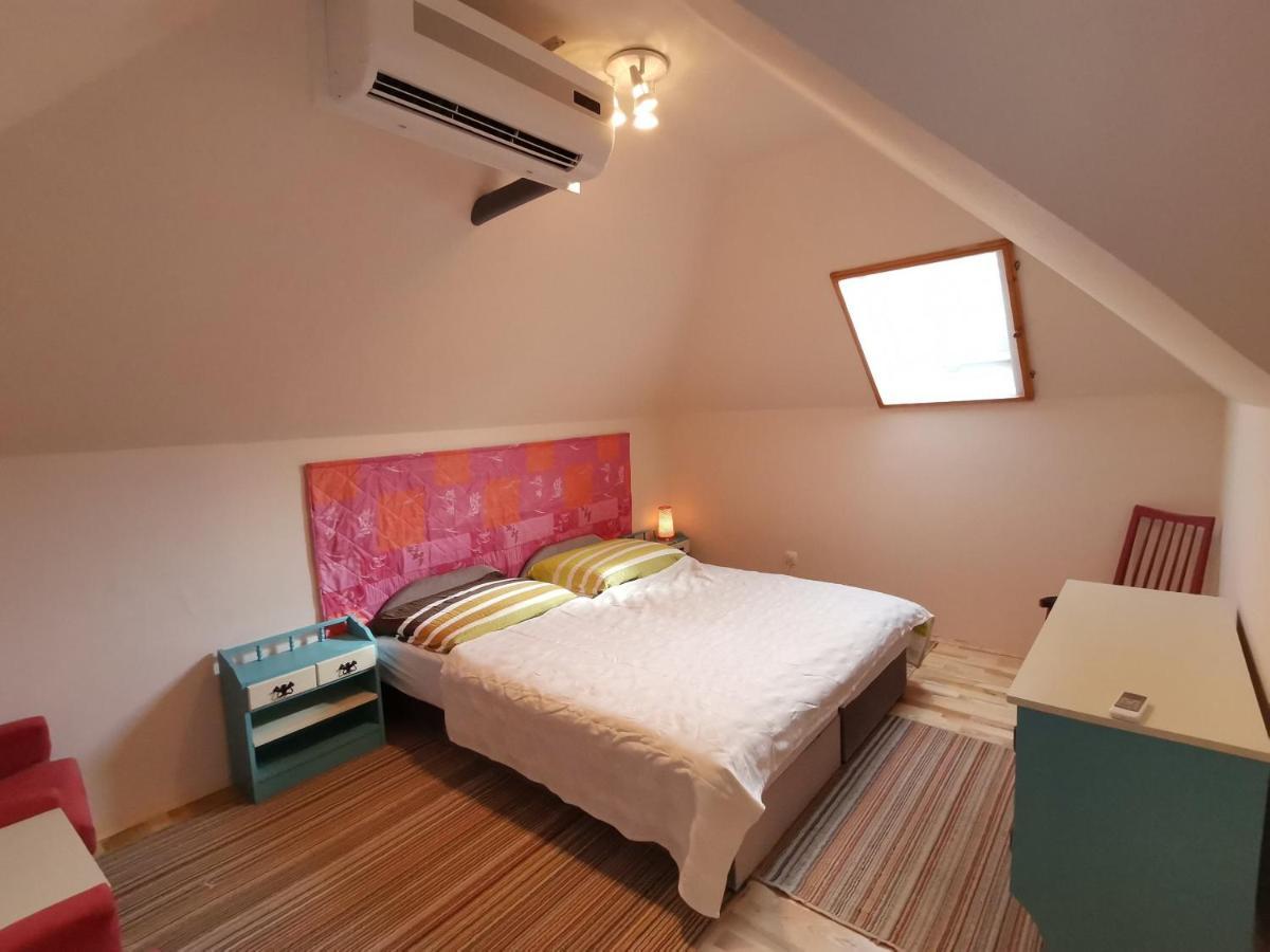 Hajdúszoboszló Marika Apartman מראה חיצוני תמונה