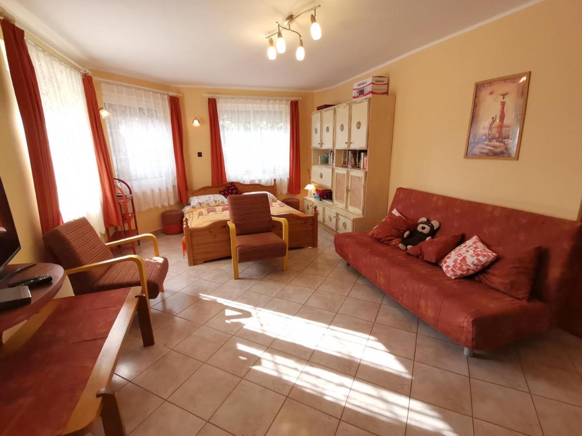 Hajdúszoboszló Marika Apartman מראה חיצוני תמונה