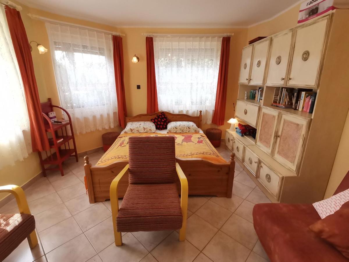 Hajdúszoboszló Marika Apartman מראה חיצוני תמונה