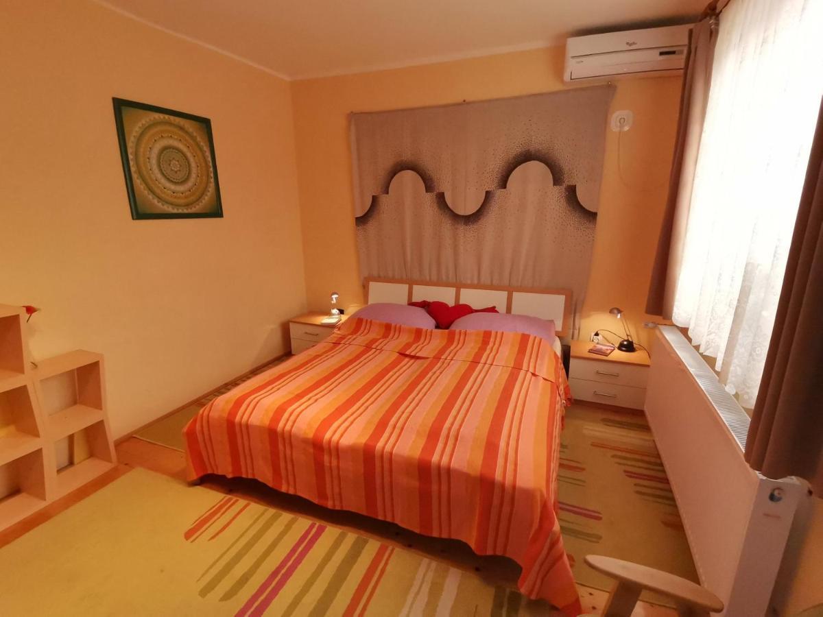 Hajdúszoboszló Marika Apartman מראה חיצוני תמונה